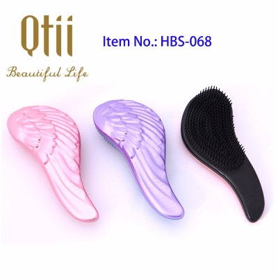  Detangling Brush with Angel's Wing Surface HBS-068