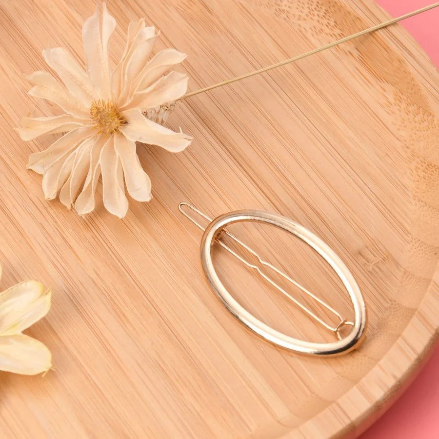 /media/djcatalog2/images/item/38/hair-clip-ellipse-metal-gold-silver-color-design-daily-fashion-beauty-use-hair-clip-for-girl-and-women-length-6-5cm-hc5-011.1_l.webp