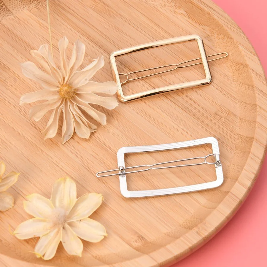 /media/djcatalog2/images/item/38/hair-clip-rectangle-metal-gold-silver-color-design-daily-fashion-beauty-use-hair-clip-for-girl-and-women-length-6-5cm-hc5-010.1_l.webp