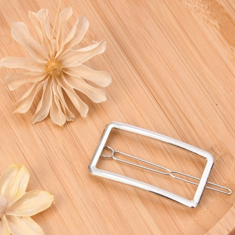 /media/djcatalog2/images/item/38/hair-clip-rectangle-metal-gold-silver-color-design-daily-fashion-beauty-use-hair-clip-for-girl-and-women-length-6-5cm-hc5-010.2_l.webp