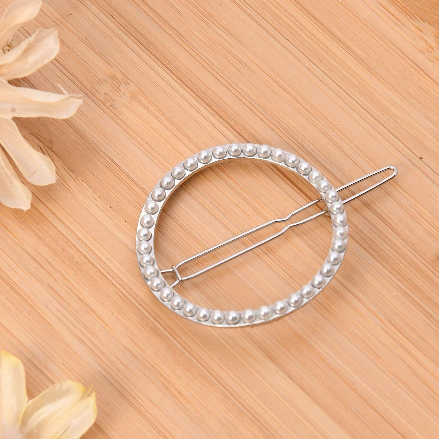 Hair Clip Round Shape Pearl Metal Gold Silver Color Design Daily Fashion  Beauty Use Hair Clip For Girl And Women Length 6cm