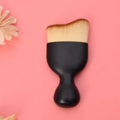 1PC Portable Professional Angled Foundation Contour Concealer Blush Blending Makeup Brush
