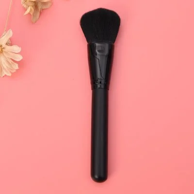 Wooden Handle 1PC Professional High Quality Powder Contour Blush Blending Makeup Brush