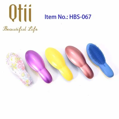Ultimate Soft Teeth  Detangling Hair Brush with Handle in Size 21x7.5cm